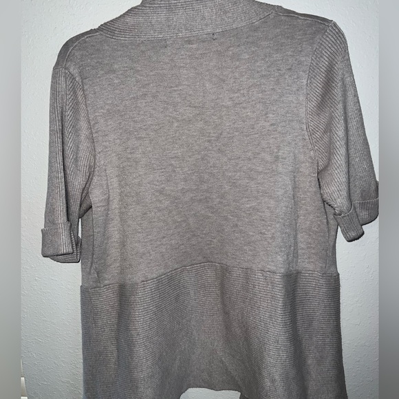 🧡10 for $20🧡89th & Madison Tan colored Short Sleeve Sweater| size XL - Picture 7 of 11